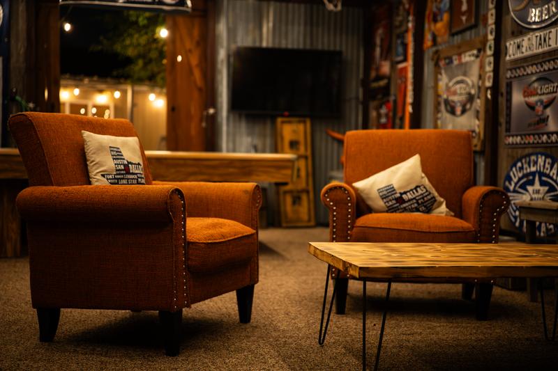 Mancave seating area with coffee table